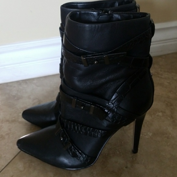 Boots - Picture 2 of 5